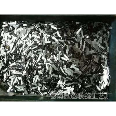 订制浮雕凸字金属标牌包装盒用金属锌合金电镀做旧家具铭牌