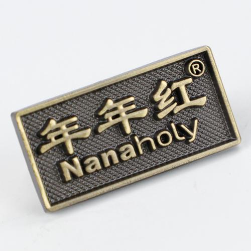 家具标牌定制 从门窗铁牌到复古铜牌的艺术印记